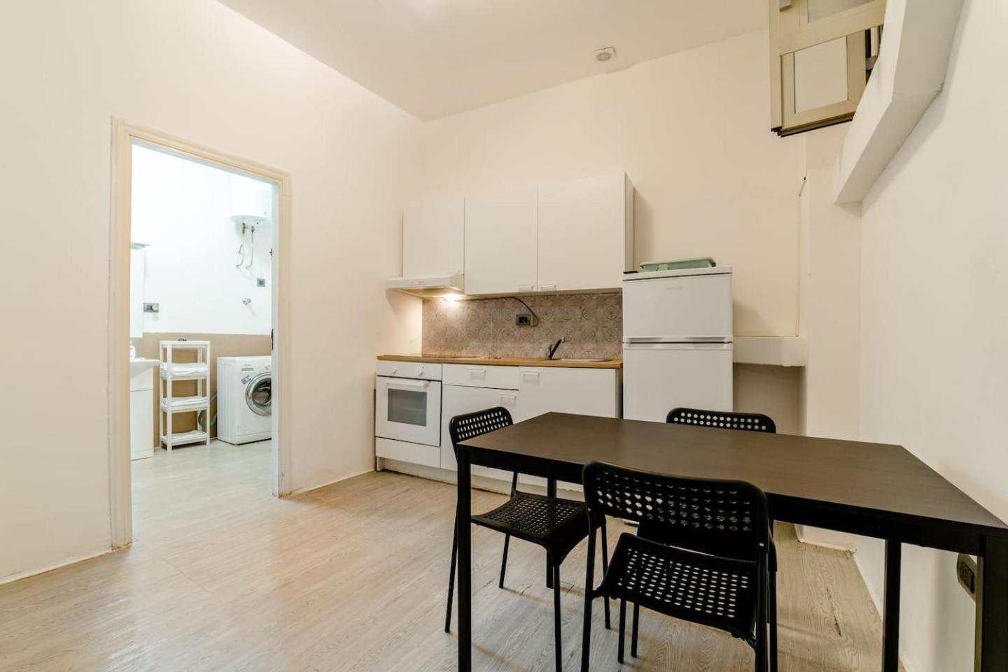 Inside Chiaia Rooms Νάπολη Εξωτερικό φωτογραφία