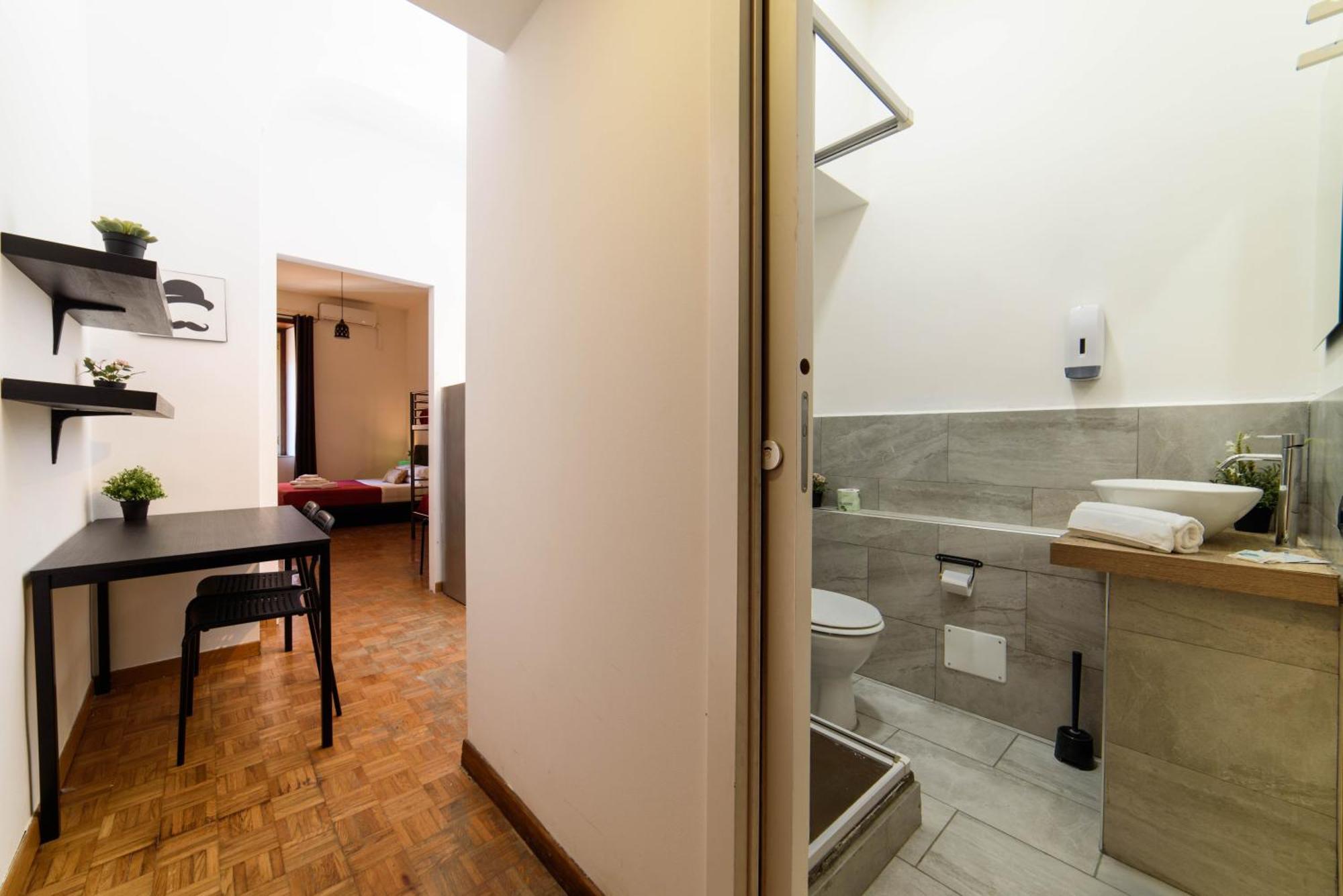 Inside Chiaia Rooms Νάπολη Εξωτερικό φωτογραφία